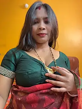 wow-wow-sexy online show from May 2026 06:02:02 PM