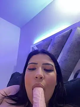 Snapshot of cutesarah_ chatting on February 2025 12:52:02 AM cutesarah online show from February 2025 12:52:02 AM