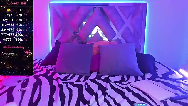 Snapshot of cutesarah_ chatting on March 2025 11:23:02 PM cutesarah online show from March 2025 11:23:02 PM