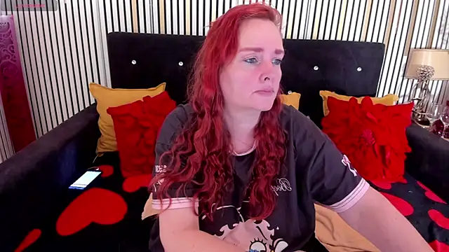 Snapshot of SinFulTitsDD chatting on June 2026 12:31:01 PM SinFulTitsDD online show from June 2026 12:31:01 PM