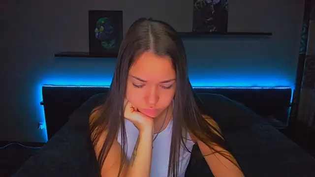 AlexaBarkley online show from October 2025 12:22:02 AM