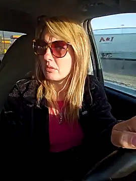 Snapshot of SheIsSomething chatting on February 2025 12:37:01 AM SheIsSomething online show from February 2025 12:37:01 AM