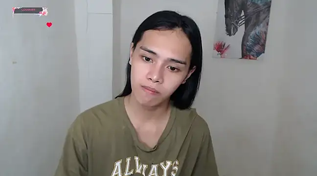 Snapshot of shecutie69 chatting on February 2025 12:43:02 AM shecutie69 online show from February 2025 12:43:02 AM