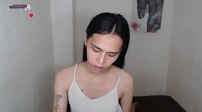 Snapshot of shecutie69 chatting on February 2025 03:56:01 AM shecutie69 online show from February 2025 03:56:01 AM