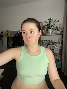 Snapshot of sweetest_pie chatting on November 2025 09:50:01 PM sweetest pie online show from November 2025 09:50:01 PM