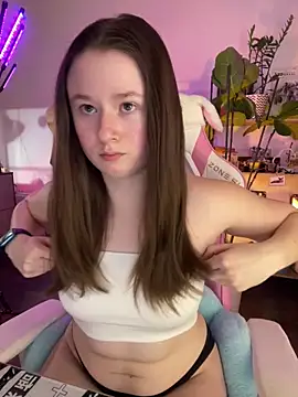 Snapshot of sweetest_pie chatting on February 2026 05:08:01 PM sweetest pie online show from February 2026 05:08:01 PM