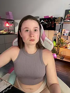 Snapshot of sweetest_pie chatting on June 2026 04:49:02 PM sweetest pie online show from June 2026 04:49:02 PM