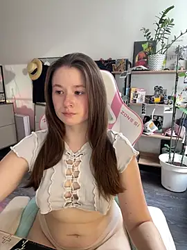 Snapshot of sweetest_pie chatting on July 2026 02:51:01 PM sweetest pie online show from July 2026 02:51:01 PM