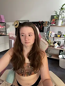Snapshot of sweetest_pie chatting on July 2026 05:36:01 AM sweetest pie online show from July 2026 05:36:01 AM