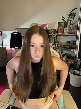 Snapshot of sweetest_pie chatting on July 2026 08:11:02 PM sweetest pie online show from July 2026 08:11:02 PM