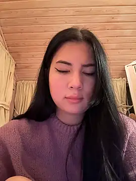 clairewntr online show from January 2025 05:39:02 PM