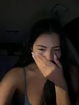 clairewntr online show from April 2026 08:20:02 PM