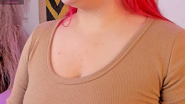 SophieRossi online show from March 2025 04:19:01 AM