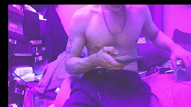 Cloudd Kingg Iceyyy online show from May 2026 07:32:02 PM