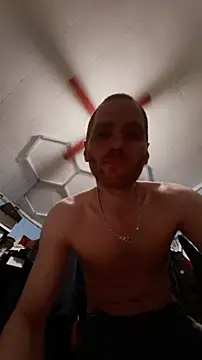 Cloudd Kingg Iceyyy online show from May 2026 01:17:01 PM