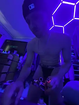 Cloudd Kingg Iceyyy online show from June 2026 06:31:01 PM