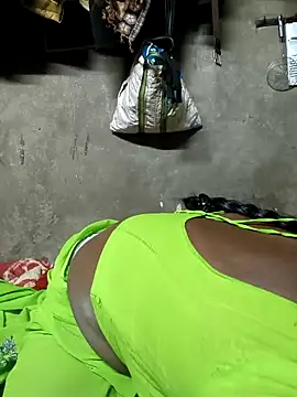 Snapshot of Arti032 chatting on February 2026 05:52:01 PM Arti032 online show from February 2026 05:52:01 PM