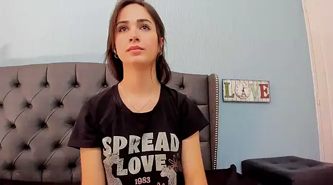 AndreaStivens online show from February 2025 12:09:02 PM