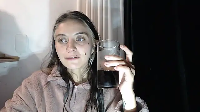 mariecam420 online show from January 2025 01:42:02 AM