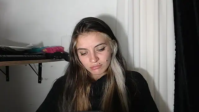 mariecam420 online show from February 2025 10:59:01 PM