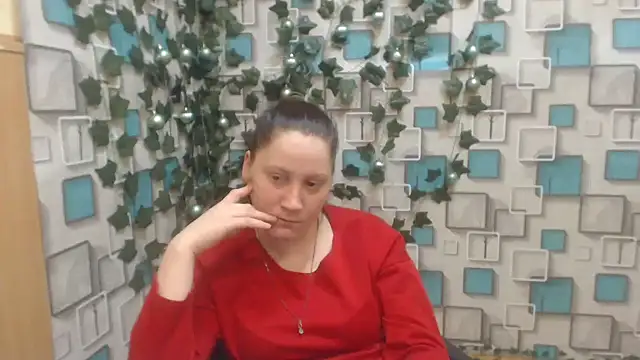 JosieJun  online show from February 2025 11:49:01 PM