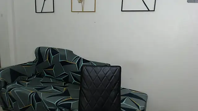 Snapshot of AmazingLuchie chatting on February 2025 05:47:01 AM AmazingLuchie online show from February 2025 05:47:01 AM