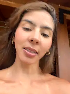 Snapshot of RouseColins chatting on September 2025 09:20:02 PM RouseColins online show from September 2025 09:20:02 PM