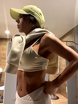 RouseColins online show from November 2025 06:35:02 PM