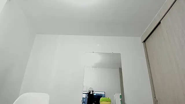 Snapshot of esmeraldamfc chatting on March 2025 09:27:01 PM esmeraldamfc online show from March 2025 09:27:01 PM