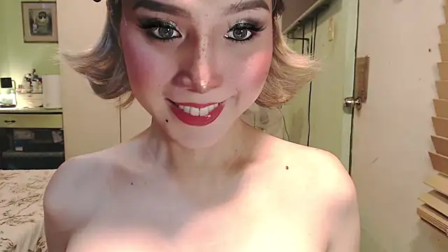 Ezradeliciosa online show from May 2026 01:46:02 AM