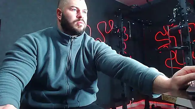 Snapshot of muscularjohnforuX chatting on February 2026 08:52:02 AM muscularjohnforuX online show from February 2026 08:52:02 AM