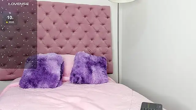 alissondomitt online show from January 2025 07:11:01 PM