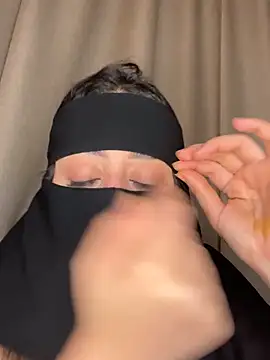 arabiaAna online show from December 2025 10:28:02 PM