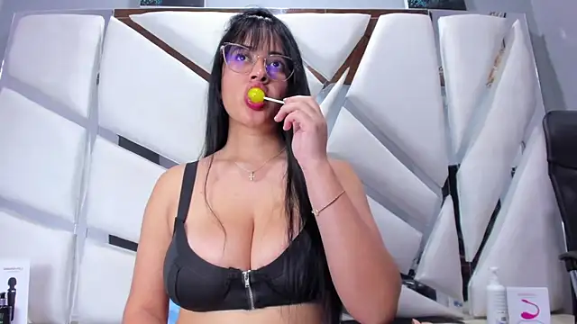 violeta sexx  online show from March 2025 08:32:02 AM