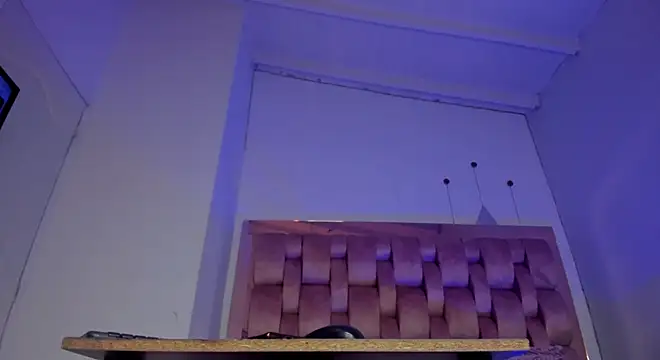 Snapshot of swt-booty chatting on December 2024 06:26:02 PM swt-booty online show from December 2024 06:26:02 PM