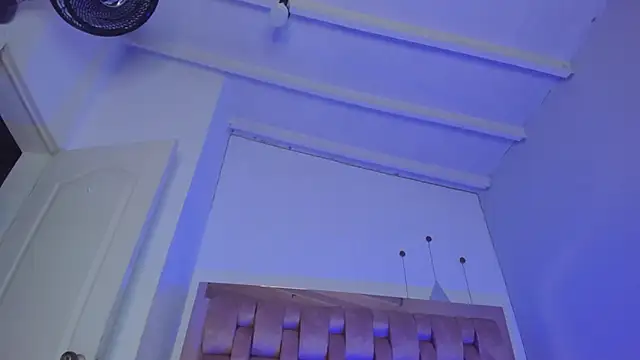 Snapshot of swt-booty chatting on March 2025 11:45:01 PM swt-booty online show from March 2025 11:45:01 PM