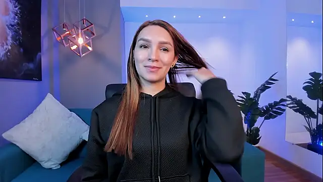 miataylorr1 online show from February 2026 11:50:01 AM