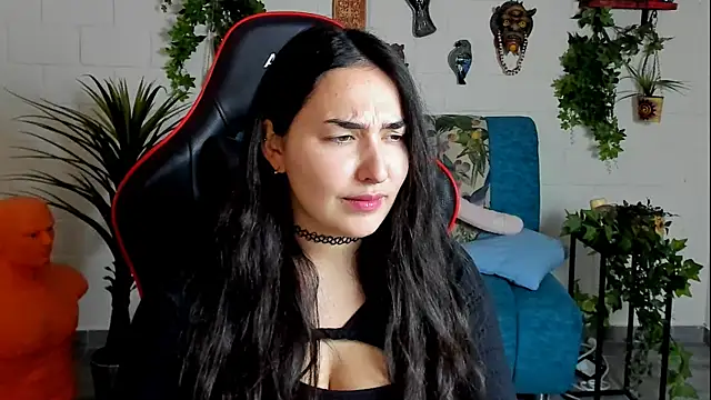 Snapshot of CeceliaJohnson chatting on January 2025 08:10:02 AM CeceliaJohnson online show from January 2025 08:10:02 AM