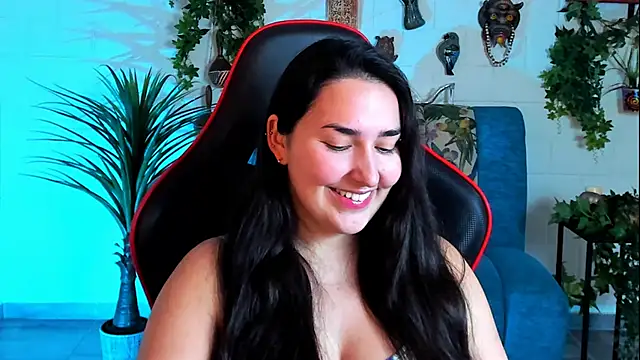 Snapshot of CeceliaJohnson chatting on February 2025 11:18:02 AM CeceliaJohnson online show from February 2025 11:18:02 AM