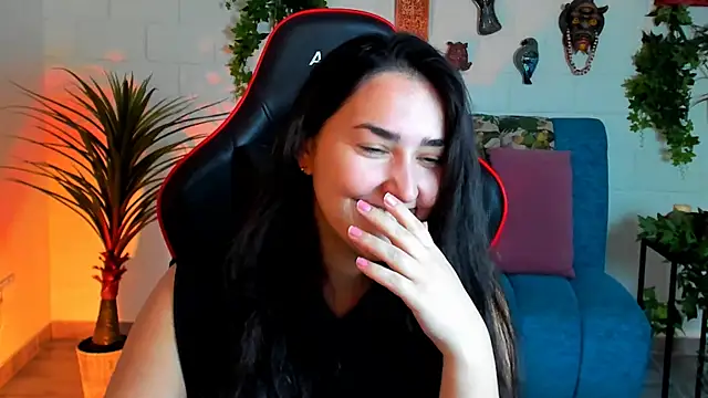 Snapshot of CeceliaJohnson chatting on February 2025 08:06:02 AM CeceliaJohnson online show from February 2025 08:06:02 AM