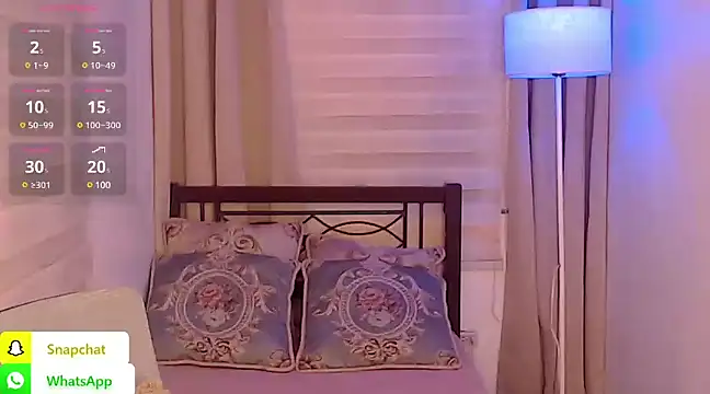 QUEEN GIAMOORE69 online show from January 2025 10:20:02 PM