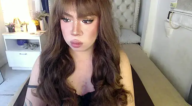 RebecaNextToYou online show from January 2025 05:28:01 PM