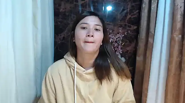 Snapshot of MS_Isabella_Snow92 chatting on February 2025 11:04:02 PM MS Isabella Snow92 online show from February 2025 11:04:02 PM