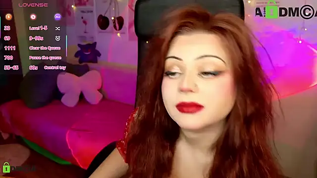 StellaMilla online show from May 2026 01:03:02 AM
