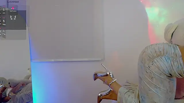 Lia Tinez online show from March 2026 11:33:01 PM