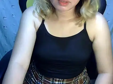    zurIII09  online show from December 2024 06:44:01 AM