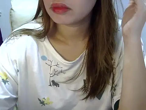    zurIII09  online show from November 2025 12:43:01 AM