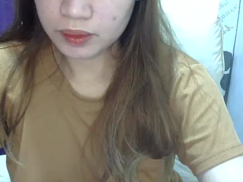    zurIII09  online show from May 2026 07:45:02 PM