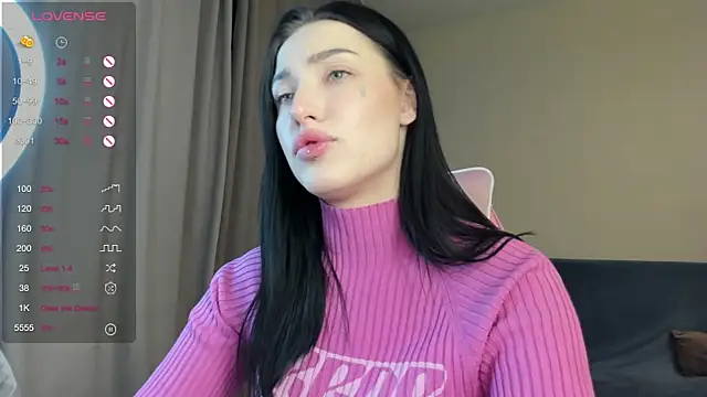 JenniferQueen11 online show from February 2025 04:54:01 PM