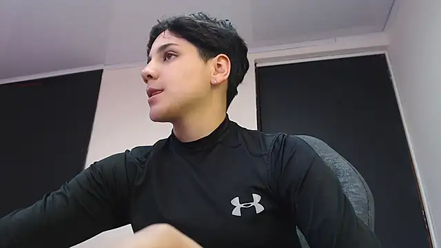 bad giirl  online show from February 2025 08:03:02 PM